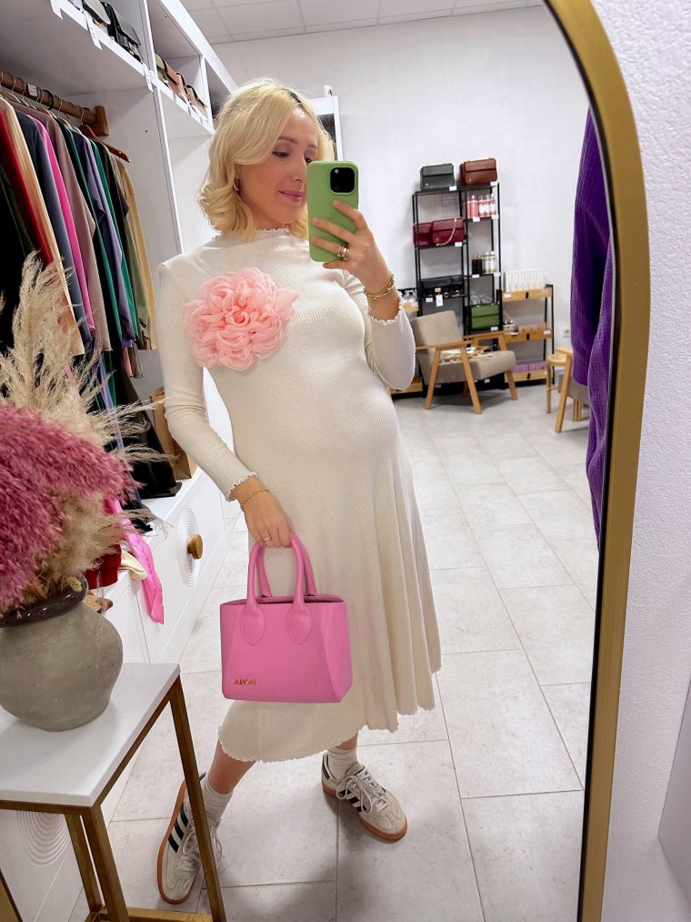 facetune_13-02-2024-19-20-31