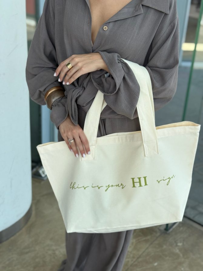 This is your HI sign ceger