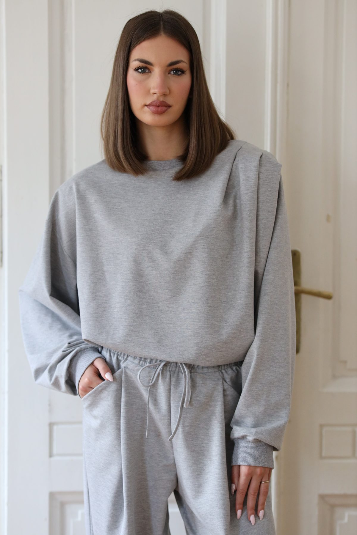 Tailored majica- Siva