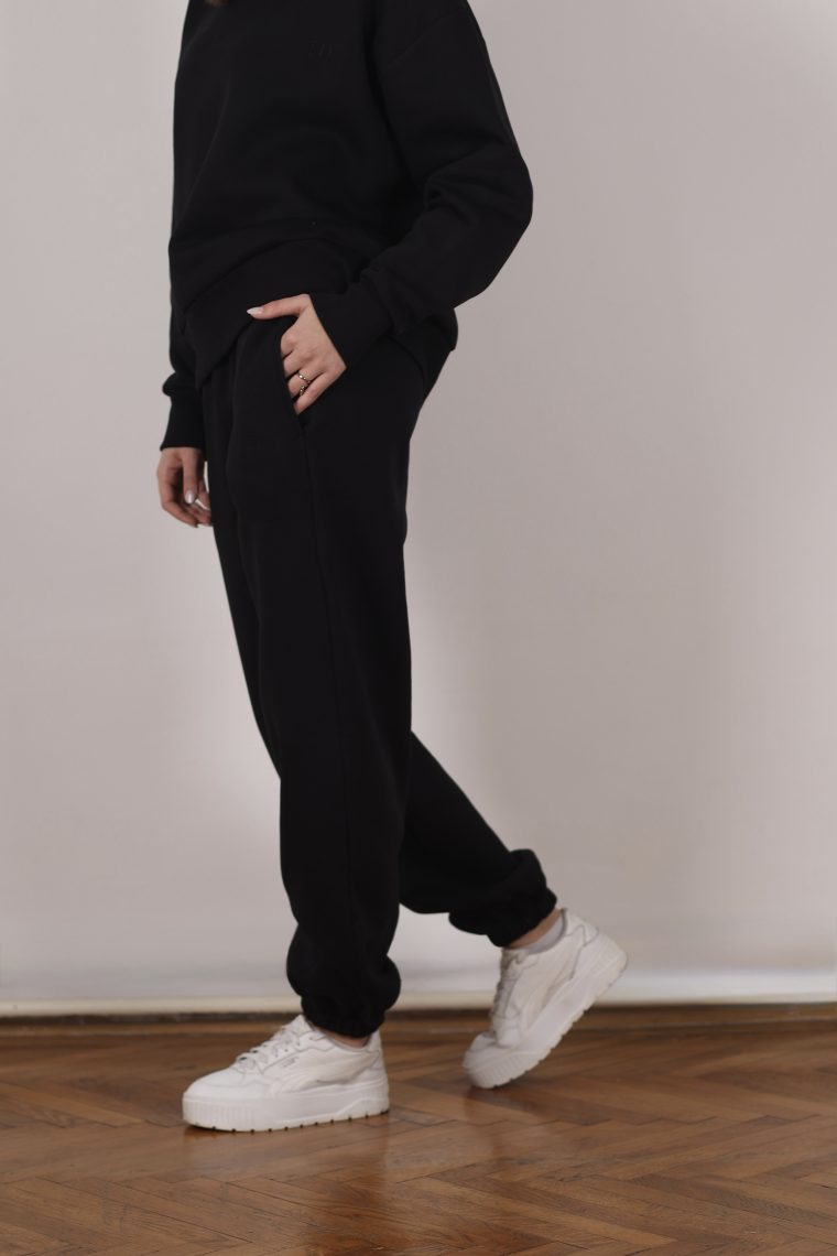 HI termo trenerka donji dio uska nogavica - Crna